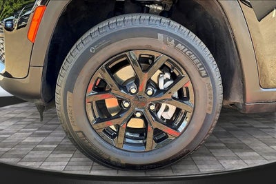 2025 Jeep Grand Cherokee Altitude