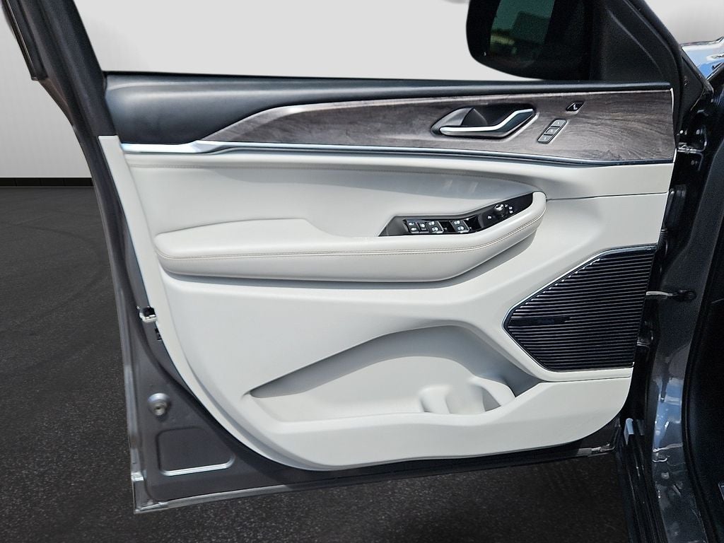 2022 Jeep Grand Cherokee Overland 4xe
