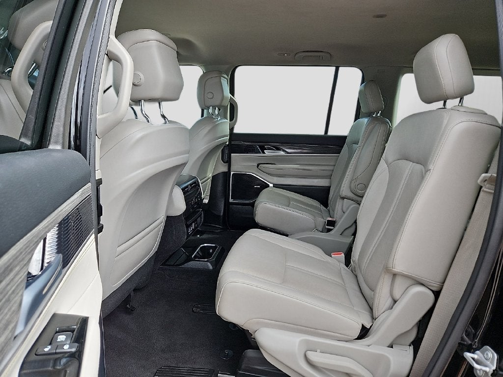 2024 Jeep Wagoneer Series II