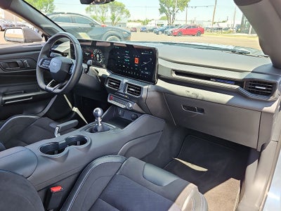 2025 Ford Mustang Dark Horse