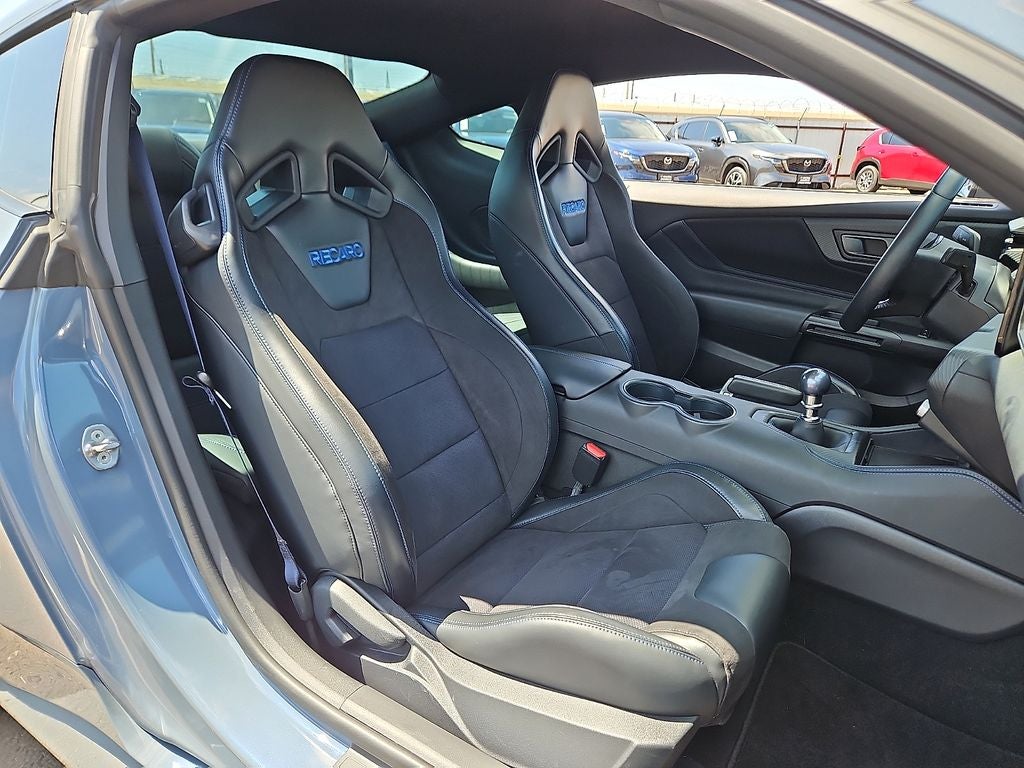 2025 Ford Mustang Dark Horse