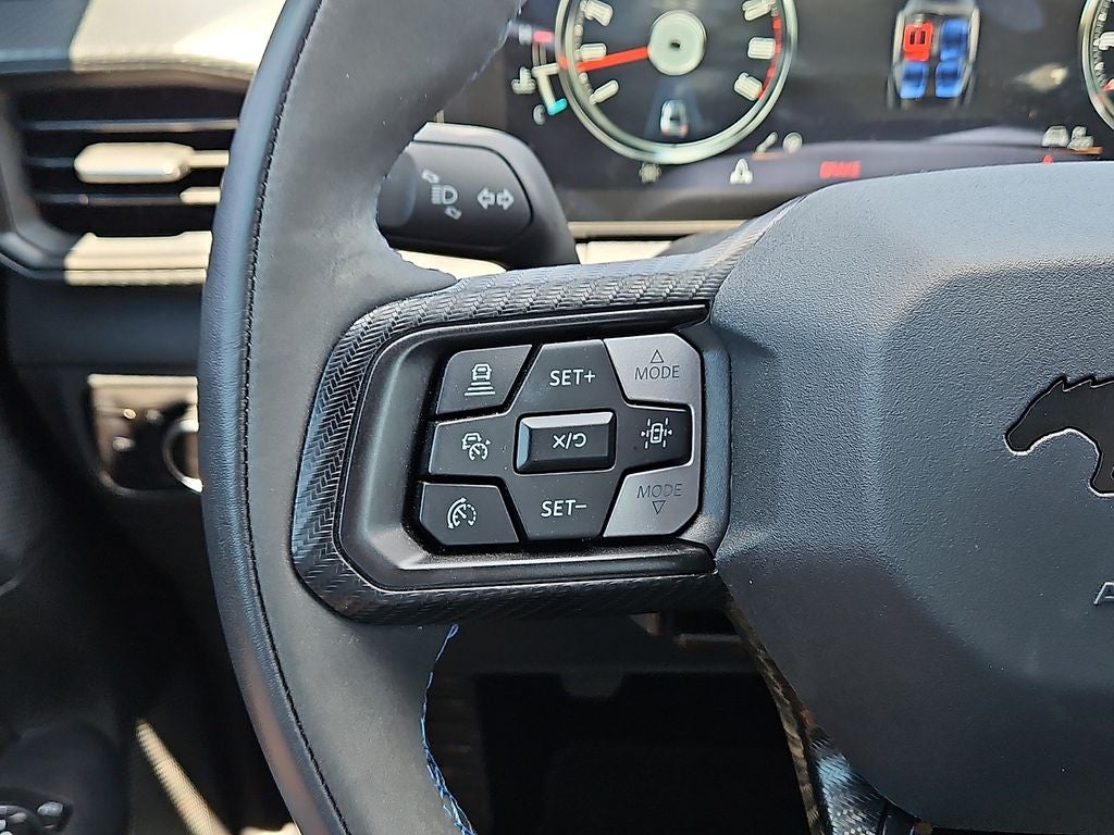 2025 Ford Mustang Dark Horse