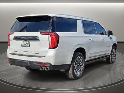 2023 GMC Yukon XL Denali Ultimate