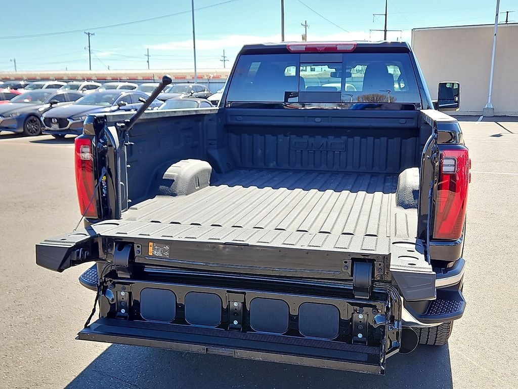 2025 GMC Sierra 2500HD SLT