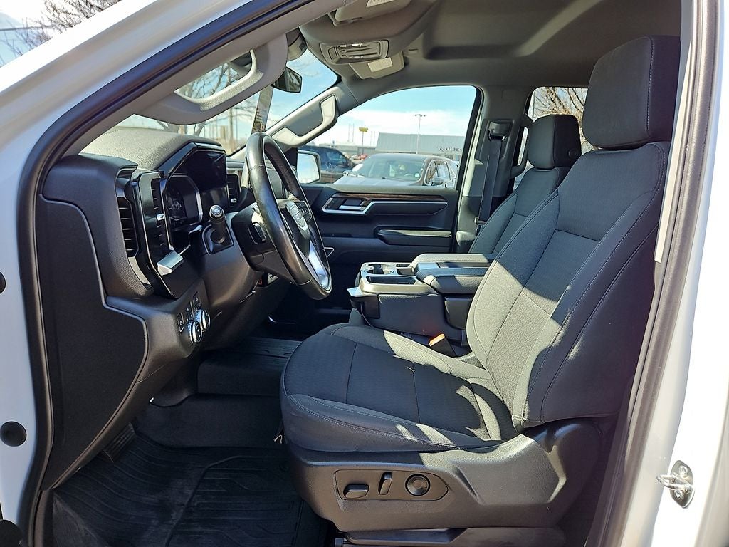 2023 GMC Sierra 1500 SLE