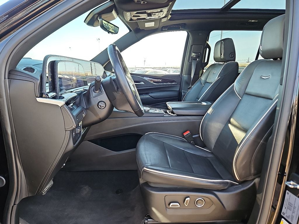 2024 Cadillac Escalade Sport