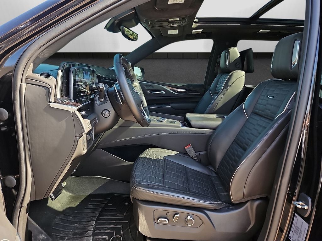 2023 Cadillac Escalade V-Series