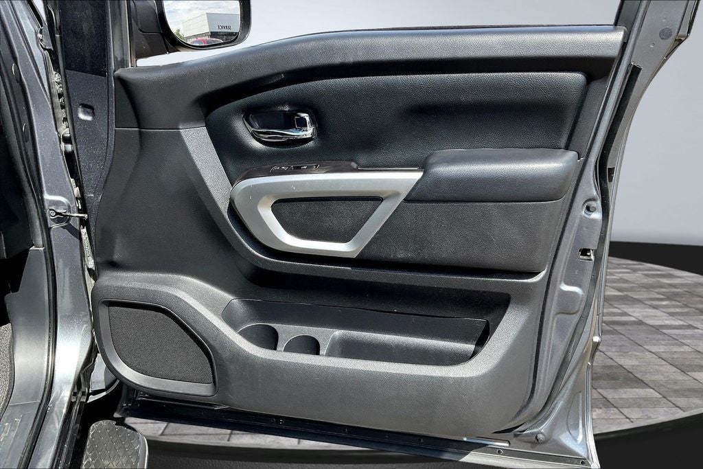 2019 Nissan Titan SV