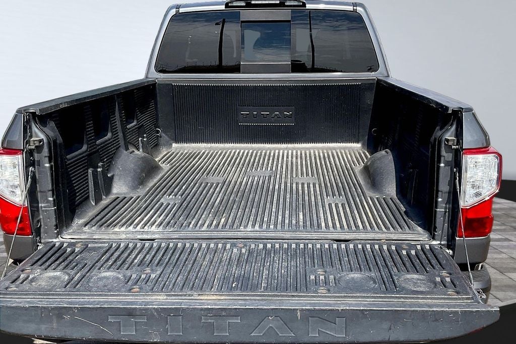 2019 Nissan Titan SV