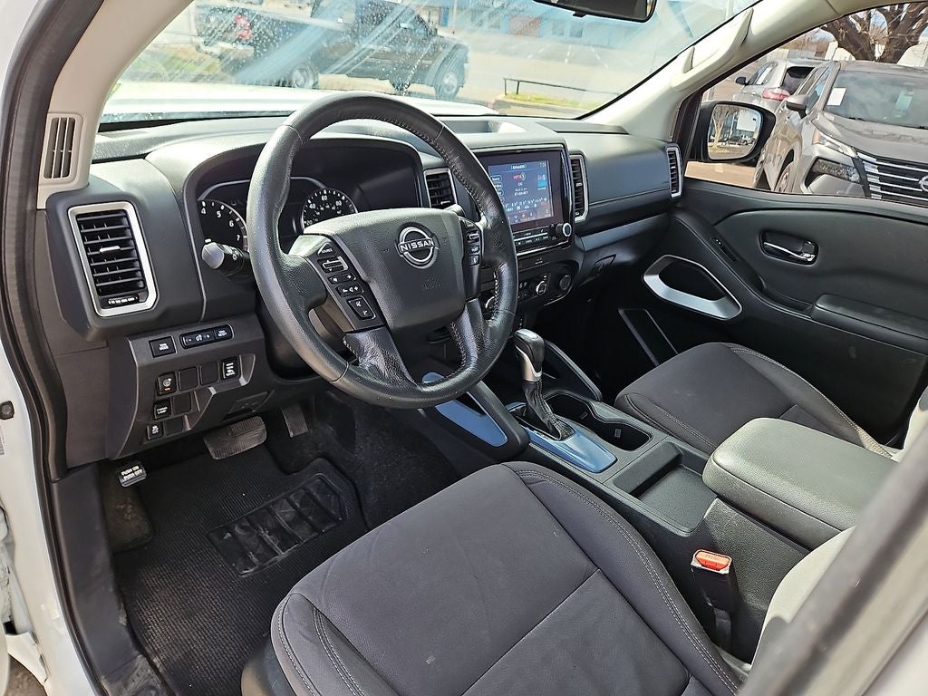 2022 Nissan Frontier SV