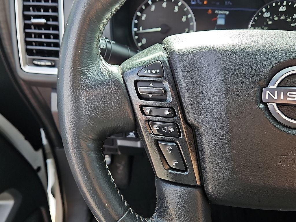 2022 Nissan Frontier SV