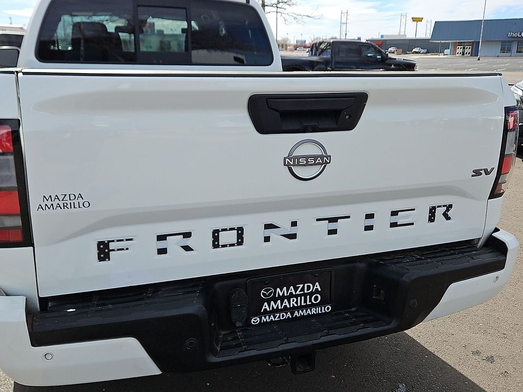 2022 Nissan Frontier SV