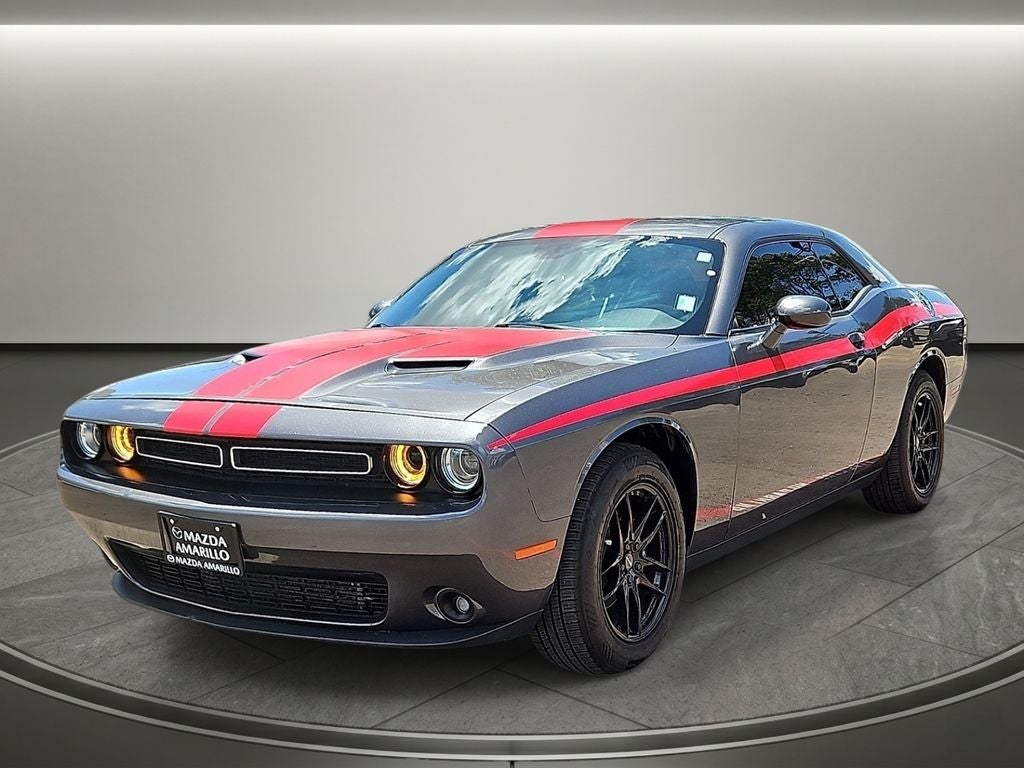 2021 Dodge Challenger SXT