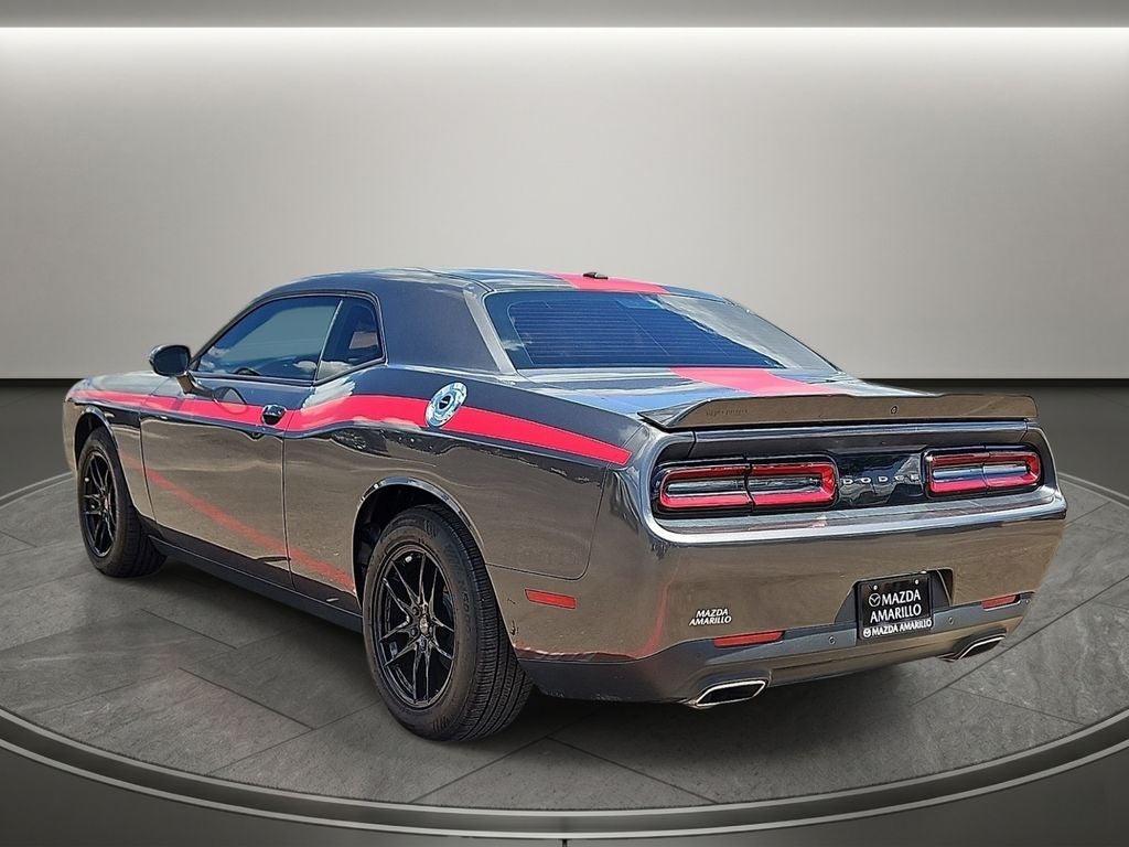 2021 Dodge Challenger SXT