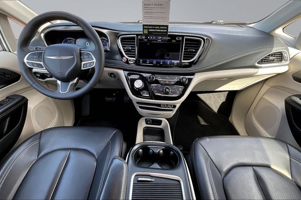 2023 Chrysler Pacifica Hybrid Touring L