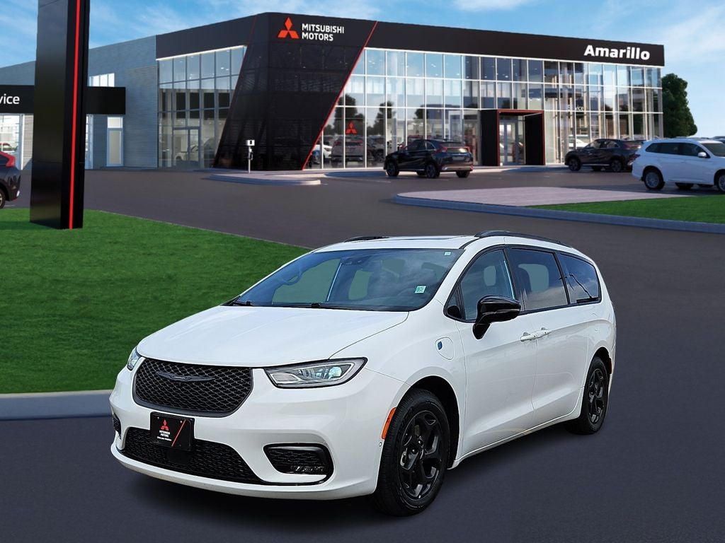2024 Chrysler Pacifica Hybrid Select