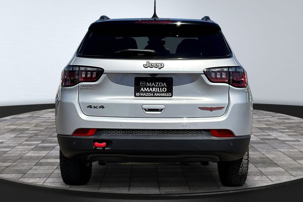 2025 Jeep Compass Trailhawk