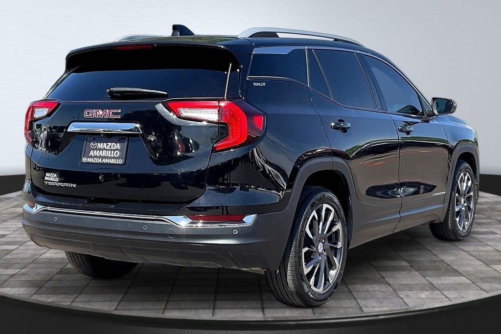 2022 GMC Terrain SLT