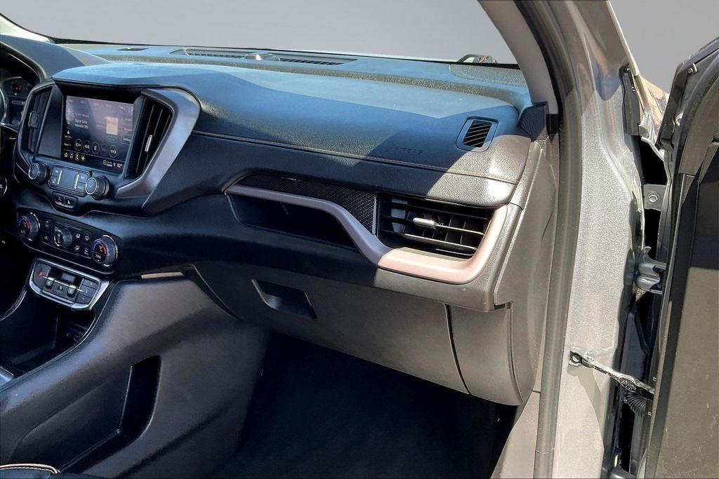 2023 GMC Terrain AT4