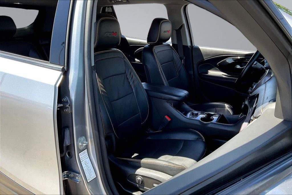 2023 GMC Terrain AT4