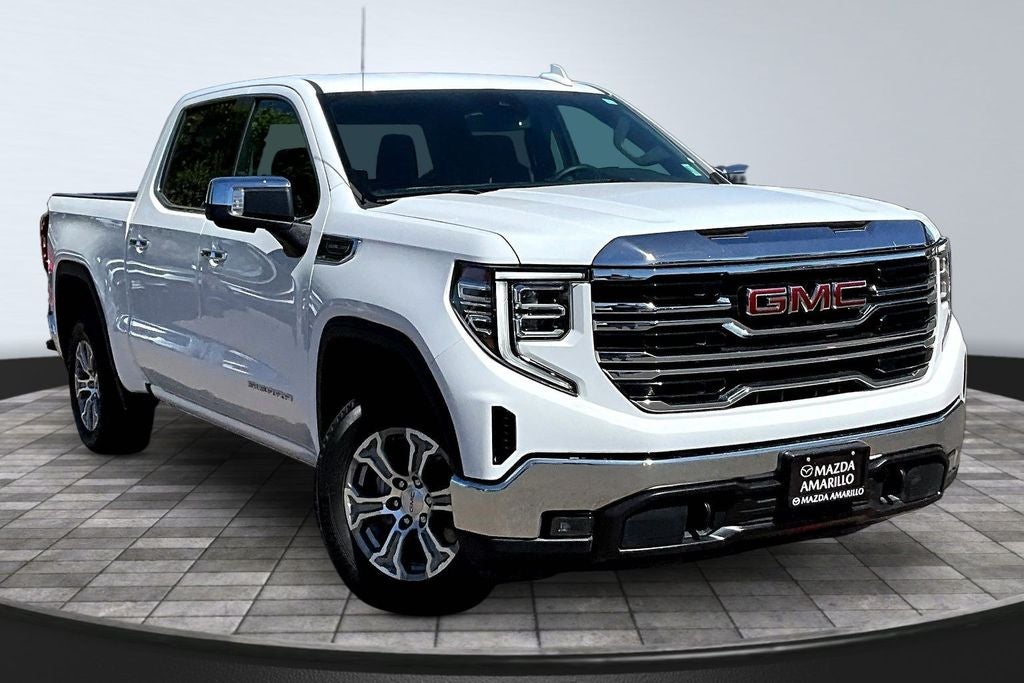 2025 GMC Sierra 1500 SLT