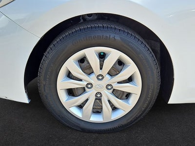 2020 Hyundai Accent SE