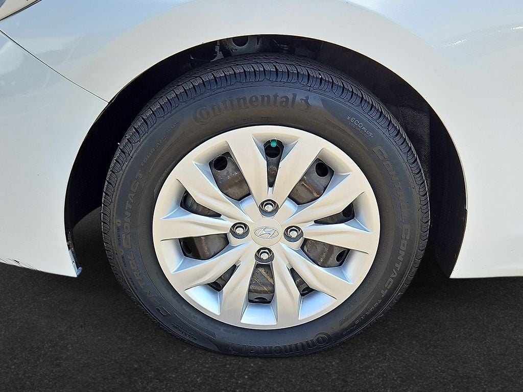 2020 Hyundai Accent SE