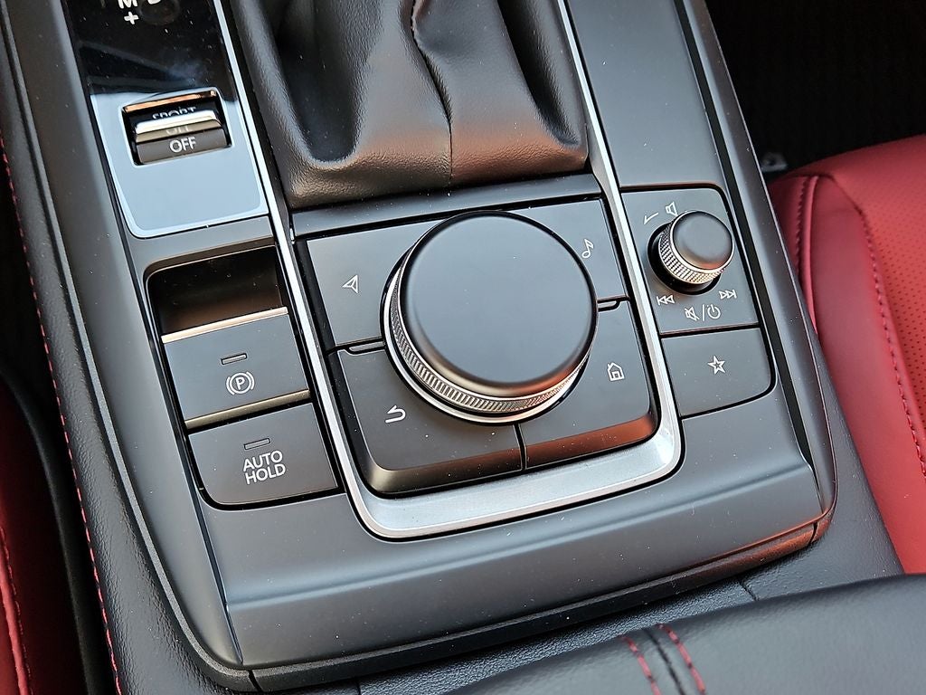 2026 Mazda Mazda CX-30 2.5 S Carbon Edition