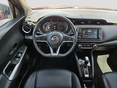 2019 Nissan Kicks SR