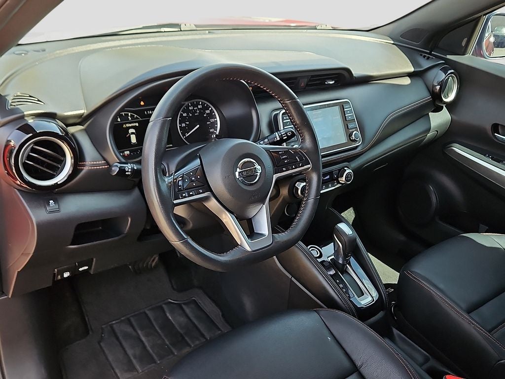 2019 Nissan Kicks SR