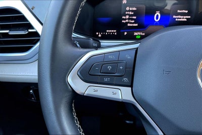 2025 Volkswagen Taos 1.5T SE