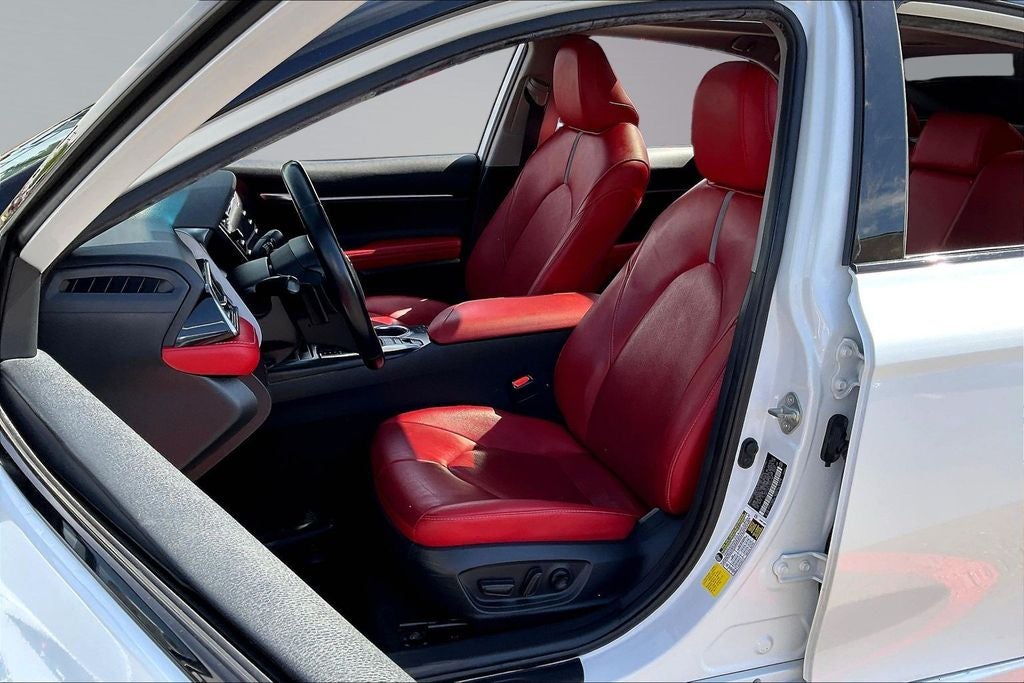 2020 Toyota Camry XSE