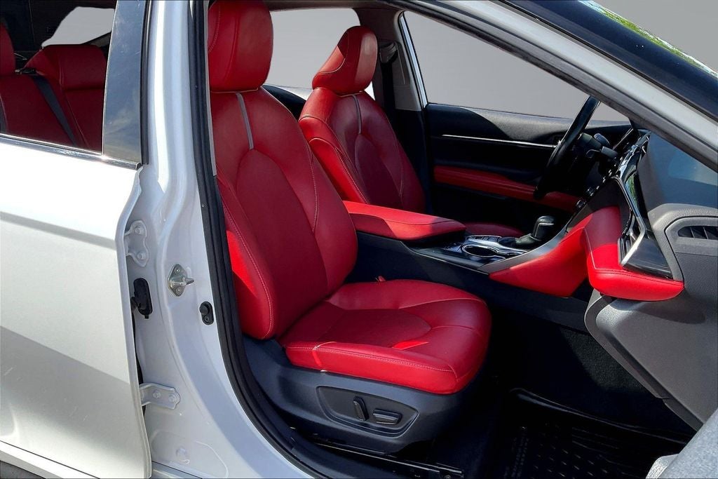 2020 Toyota Camry XSE