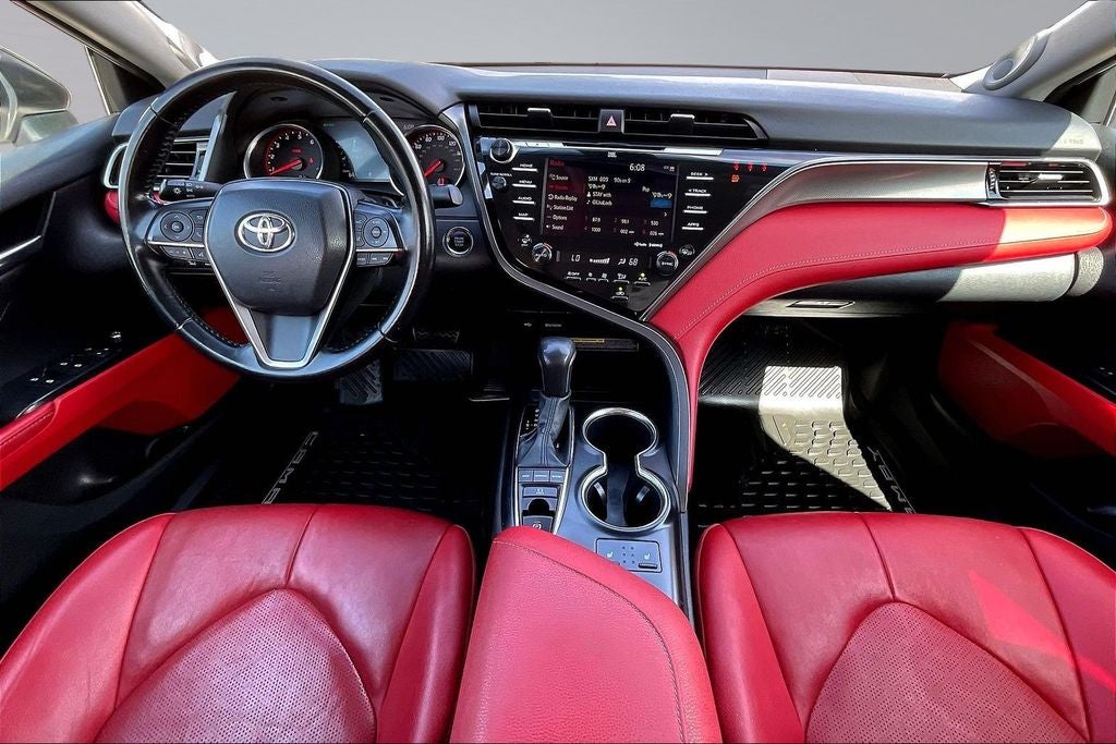 2020 Toyota Camry XSE