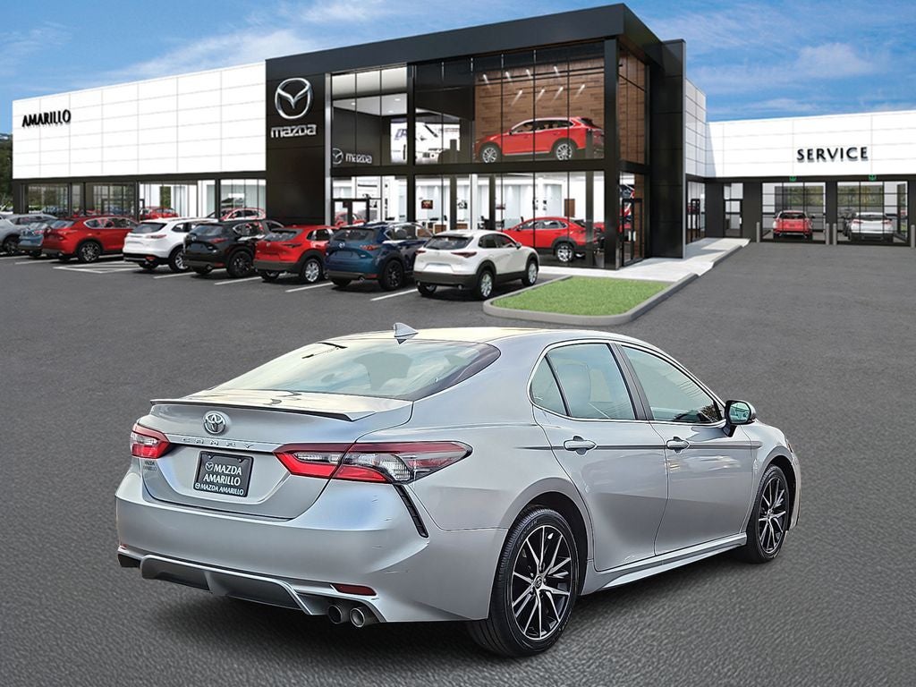 2024 Toyota Camry SE