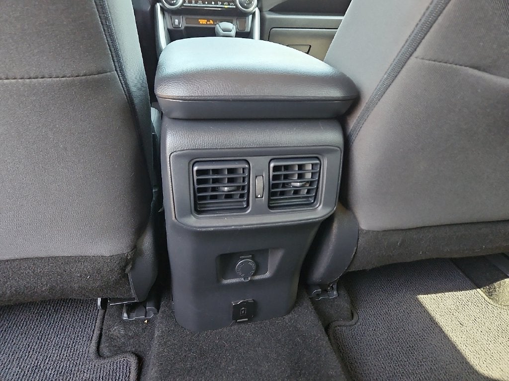 2020 Toyota RAV4 Hybrid LE