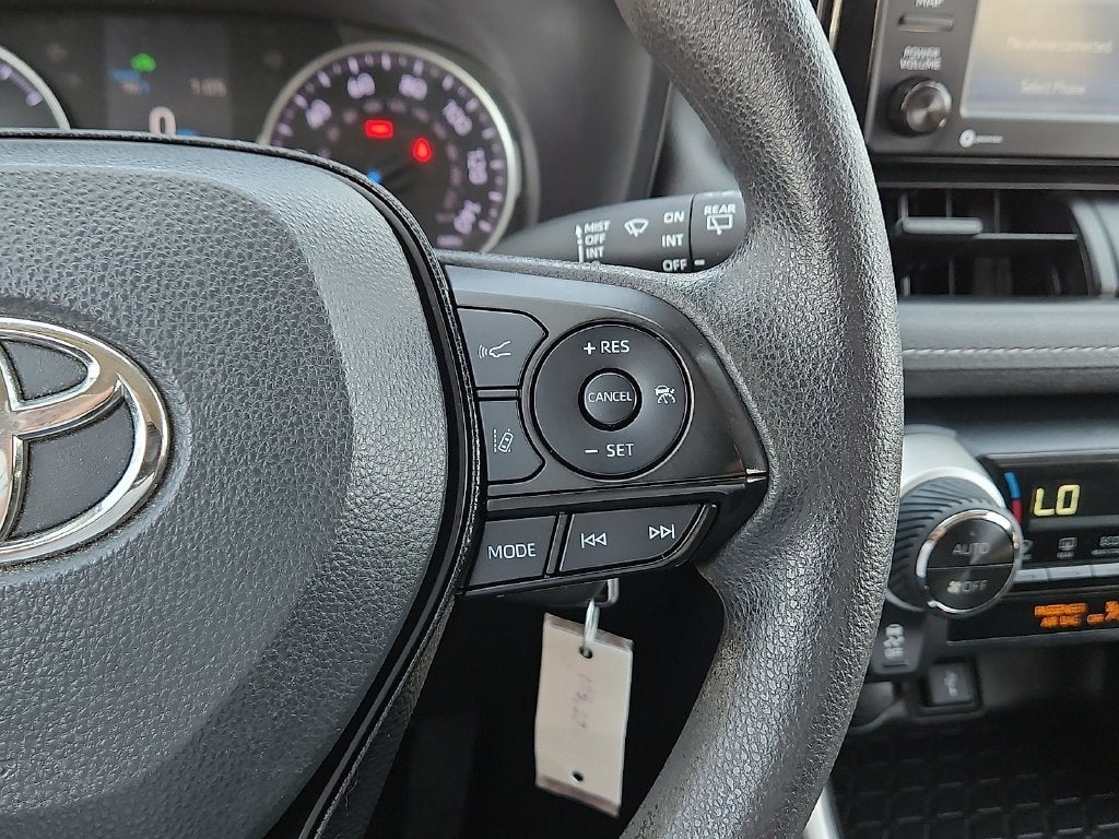 2020 Toyota RAV4 Hybrid LE