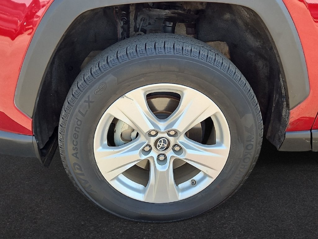 2020 Toyota RAV4 Hybrid LE