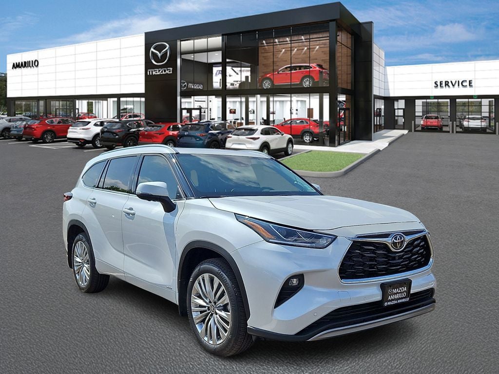2026 Toyota Highlander Hybrid Platinum