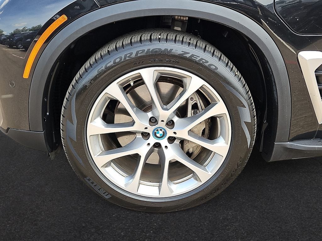 2025 BMW X5 xDrive50e