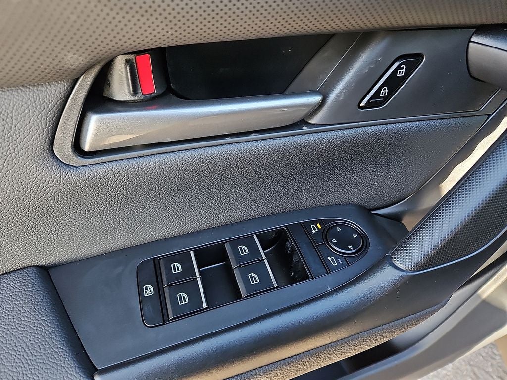 2025 Mazda Mazda CX-50 Hybrid Preferred