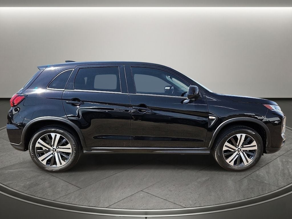 2025 Mitsubishi Outlander Sport 2.0 ES