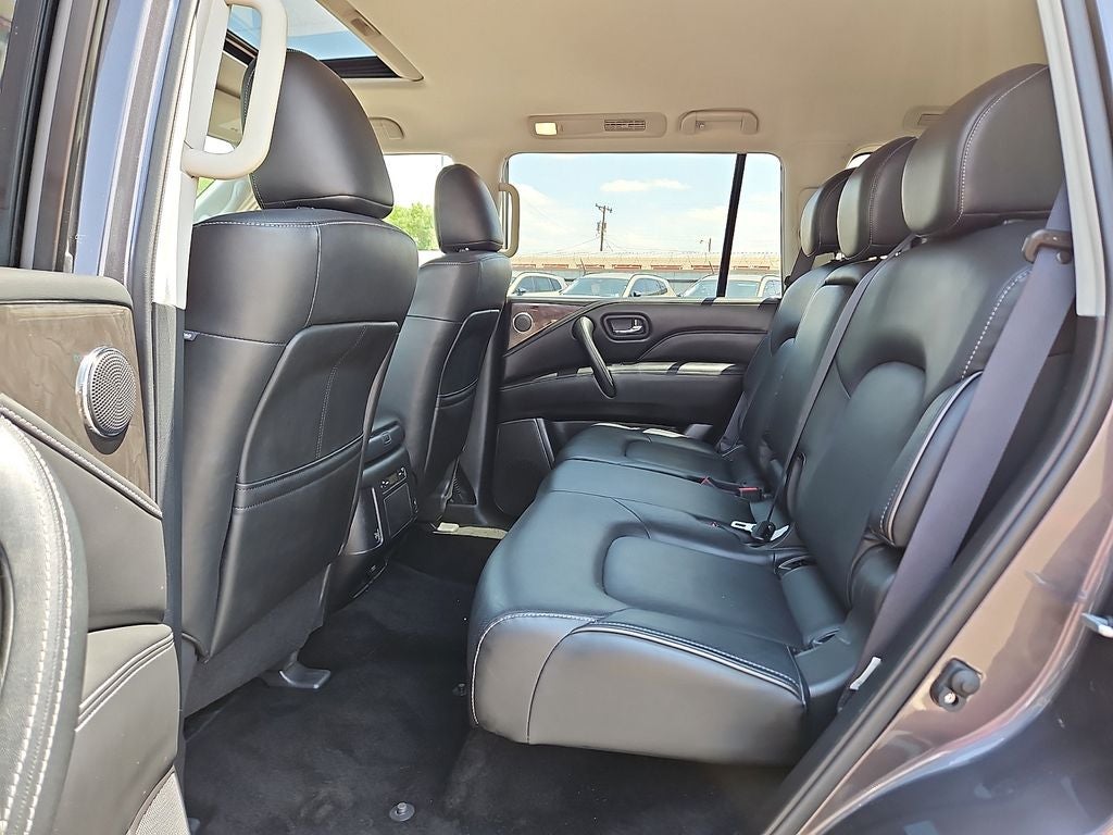 2024 INFINITI QX80 LUXE