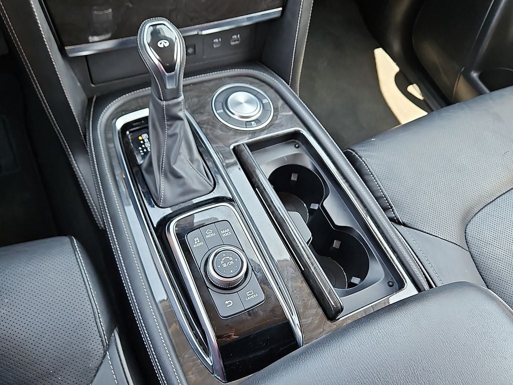 2024 INFINITI QX80 LUXE