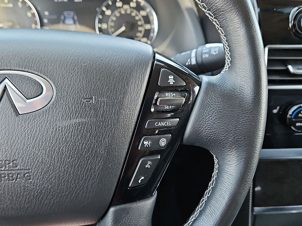 2024 INFINITI QX80 LUXE