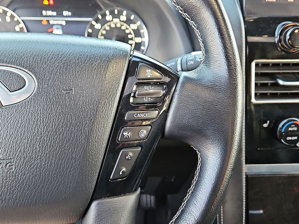 2024 INFINITI QX80 LUXE