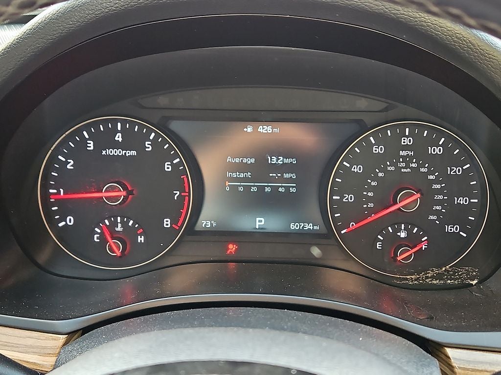 2017 Kia Cadenza Technology