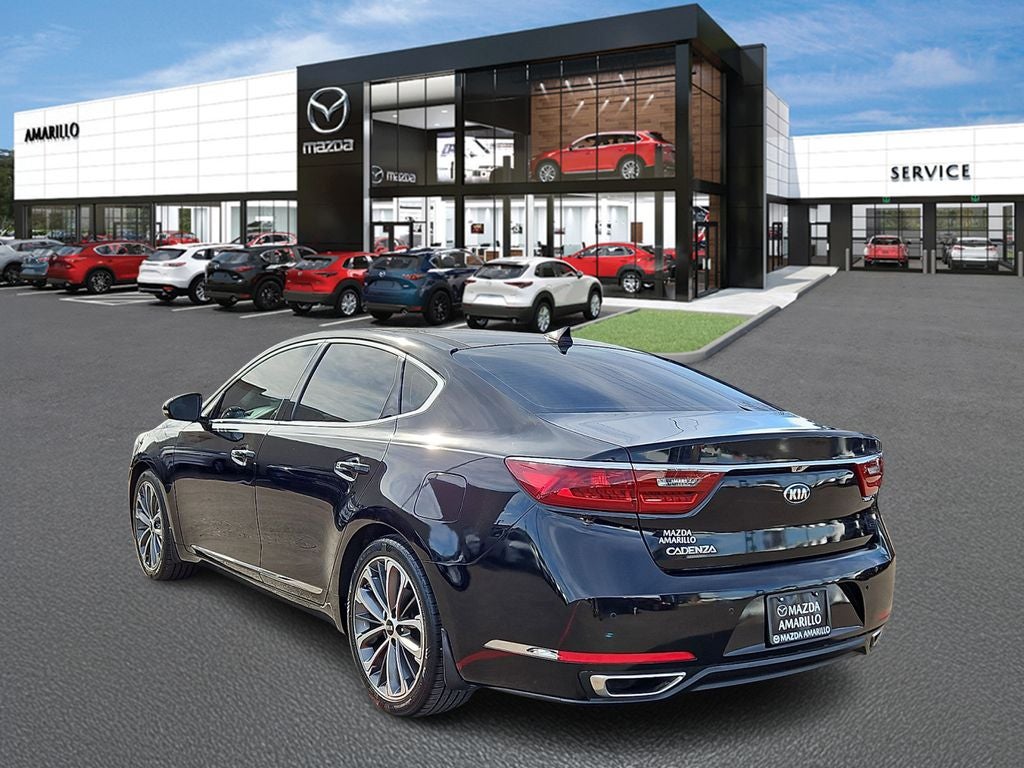 2017 Kia Cadenza Technology