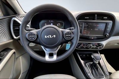 2025 Kia Soul LX