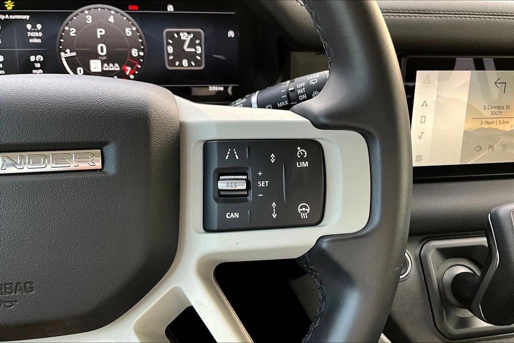 2024 Land Rover Defender 110 S